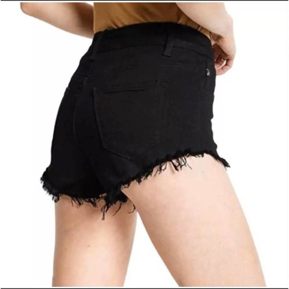 Kancan Black Cut Off Fringe Raw Hem Jean Denim Shorts Style KC6033BK Size 9/28 - Picture 2 of 8